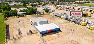 Plus de détails pour 3212 E Abram St, Arlington, TX - Industriel/Logistique à louer