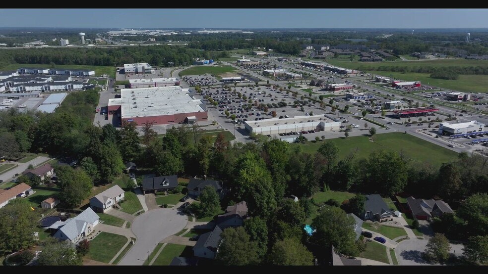 3549 E 10th St, Jeffersonville, IN à louer - Vidéo sur l’annonce professionnelle – Image 2 sur 8