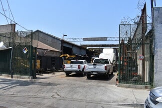 Plus de détails pour 8705 S Crocker St, Los Angeles, CA - Industriel/Logistique à louer