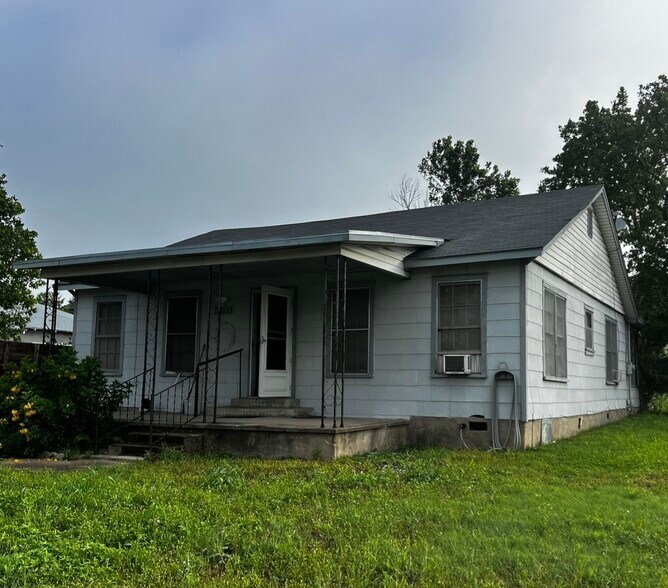 1824 Fleischer Dr, Austin, TX à louer - Photo de l’immeuble – Image 2 sur 2