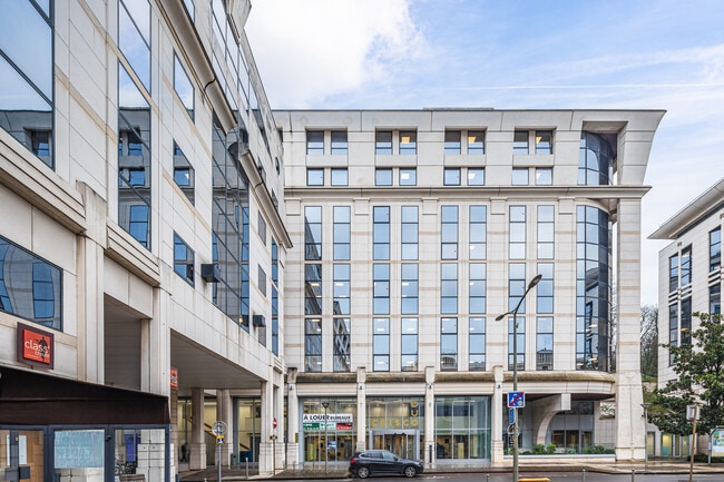 Plus de détails pour 7-9 Avenue De La Cristallerie, Sèvres - Bureau à louer