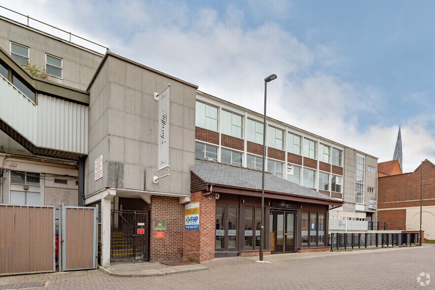 Burlington St, Chesterfield à vendre - Photo de l’immeuble – Image 3 sur 13