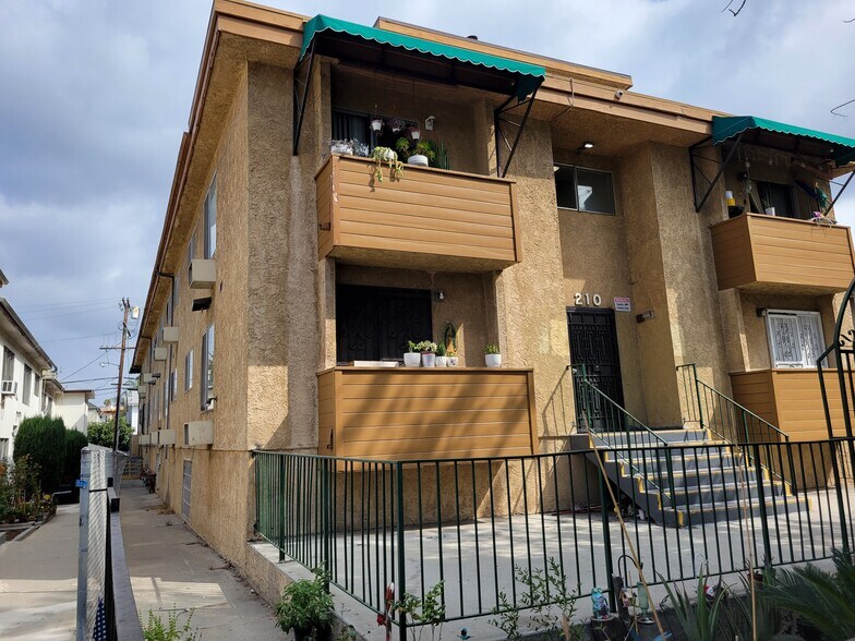 210 S Commonwealth Ave, Los Angeles, CA à vendre - Photo de l’immeuble – Image 2 sur 7