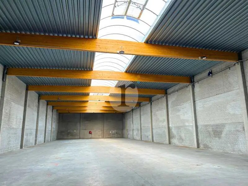 Local d'activités dans Cysoing à vendre Photo intérieure– Image 1 sur 4