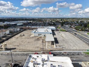 1919 Columbus St, Bakersfield, CA - Vue aérienne  vue de carte - Image1