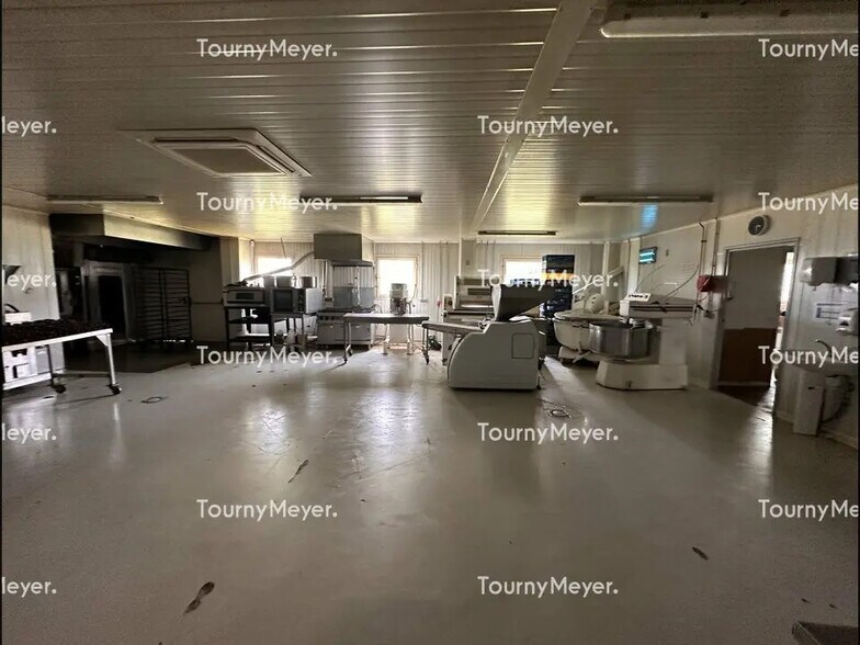 Local d'activités dans Vayres à vendre - Photo intérieure – Image 1 sur 6