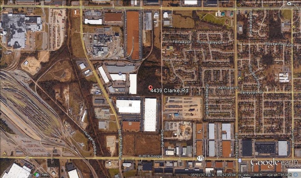 4439-A Clarke Rd, Memphis, TN à louer - Photo de l’immeuble – Image 3 sur 4
