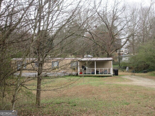 140 Millers Mill Rd, Stockbridge, GA à vendre - Photo principale – Image 1 sur 1