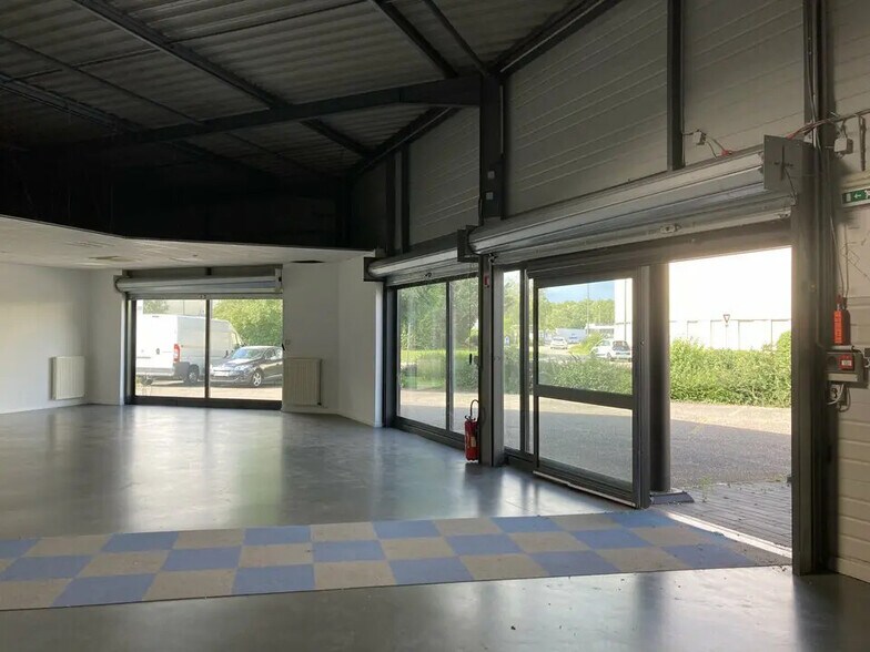 Local commercial dans Schweighouse-sur-Moder à louer - Photo de l’immeuble – Image 2 sur 9