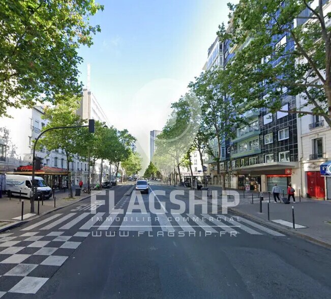 Local commercial dans Paris à louer - Photo de l’immeuble – Image 2 sur 4