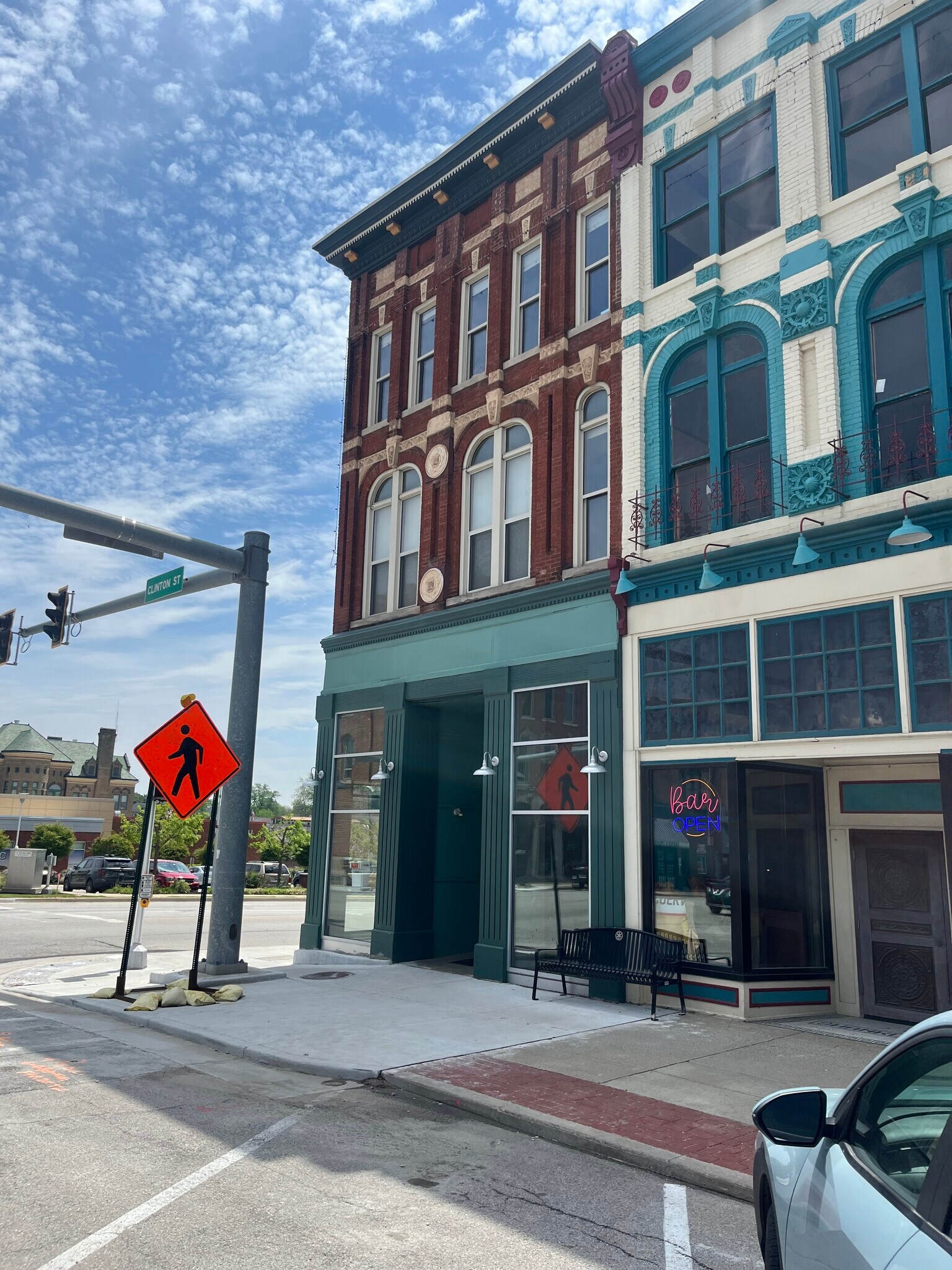 63 E Clinton St, Frankfort, IN à louer Photo principale– Image 1 sur 18
