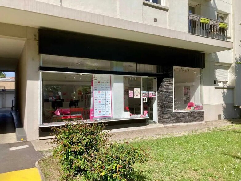 Bureau dans Lyon à louer - Photo de l’immeuble – Image 1 sur 4