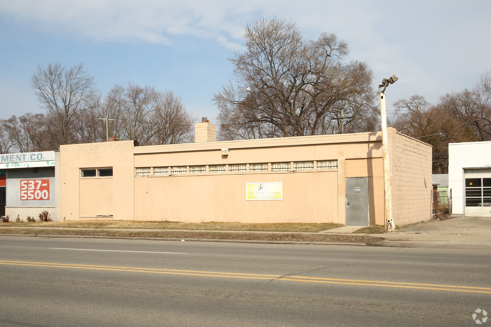 19030 W McNichols Rd, Detroit, MI à louer Photo principale– Image 1 sur 5