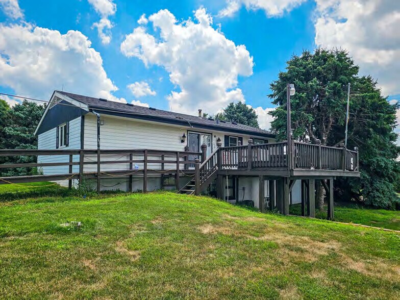 10802 Rainwood Rd, Omaha, NE à vendre - Photo de l’immeuble – Image 3 sur 3
