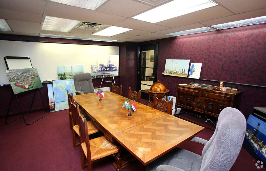 415 E Airport Fwy, Irving, TX à vendre - Photo intérieure – Image 3 sur 26