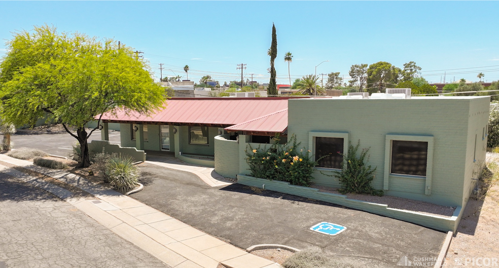 55 N Avenida De La Vis, Tucson, AZ à vendre - Photo de l’immeuble – Image 1 sur 10