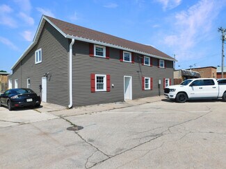 Plus de détails pour 122 S Prairie St, Rockton, IL - Local commercial à louer