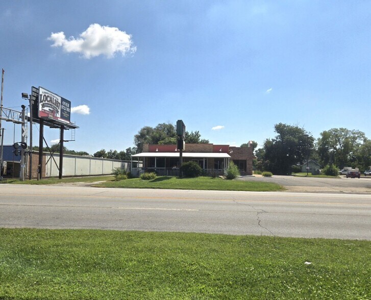 2750 S 3rd St, Terre Haute, IN à louer - Photo de l’immeuble – Image 2 sur 12