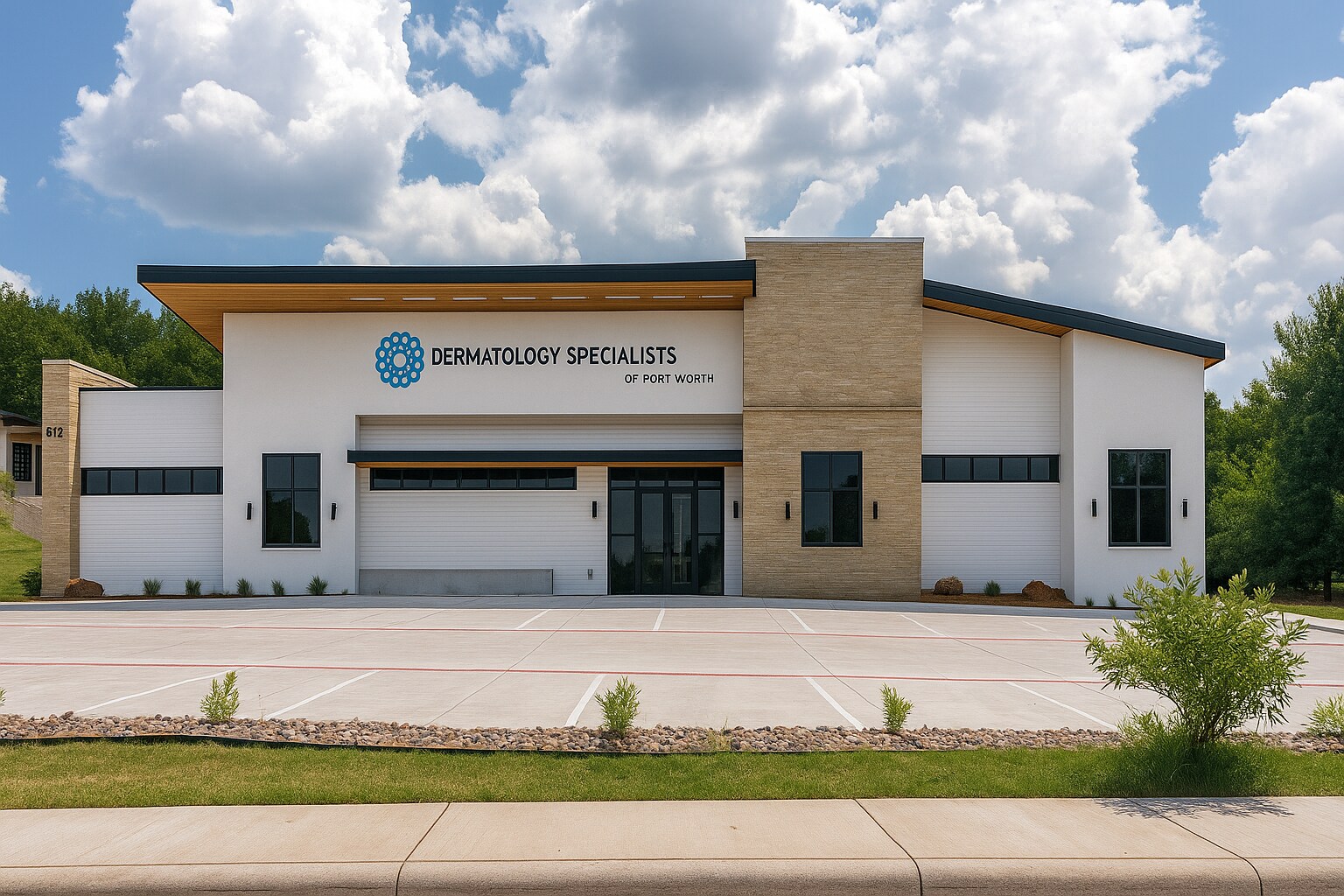 6131 Southwest Blvd, Benbrook, TX à louer Photo de l’immeuble– Image 1 sur 2