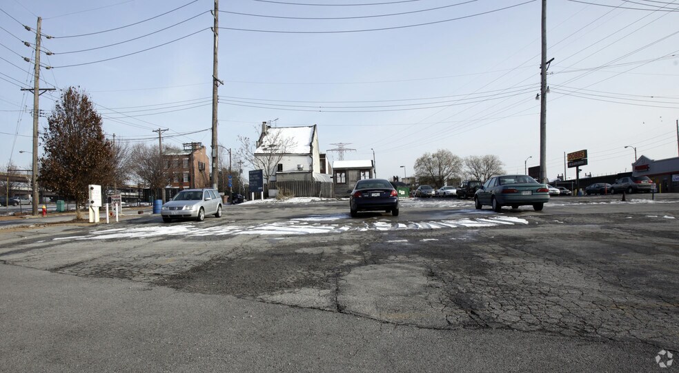 516 Cerre St, Saint Louis, MO à vendre - Photo principale – Image 1 sur 2