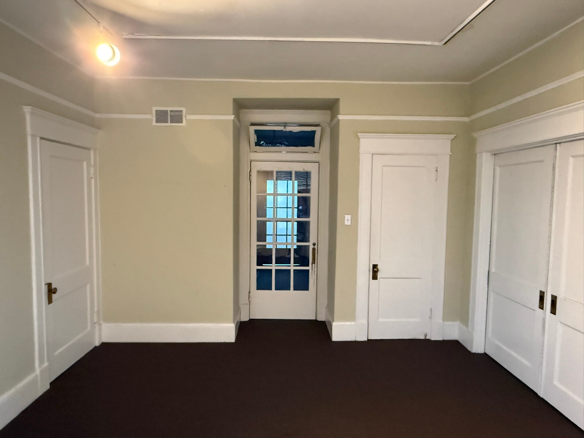 2821-2909 McKinney Ave, Dallas, TX à louer Photo intérieure– Image 1 sur 2