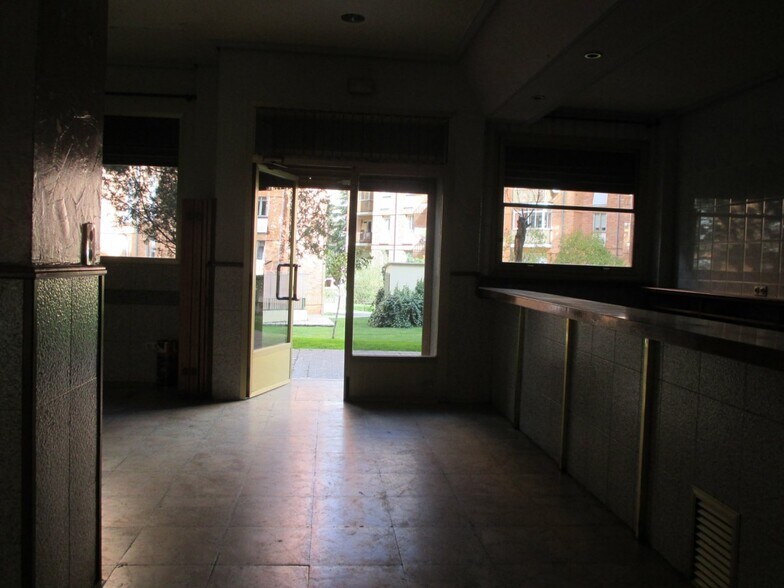 View Photo