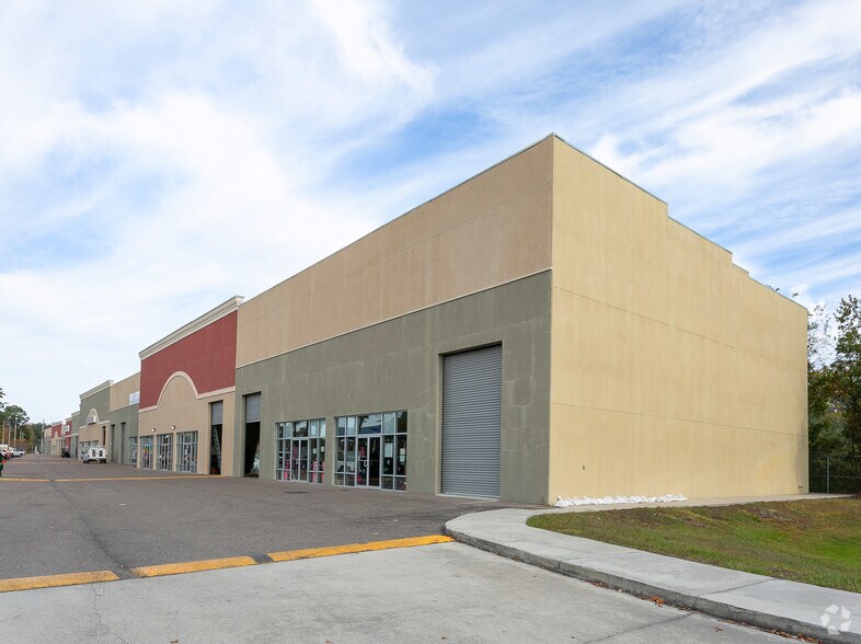 7060 103rd St, Jacksonville, FL à louer - Photo principale – Image 2 sur 16