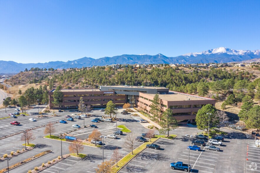 5450 Tech Center Dr, Colorado Springs, CO à louer - Photo de l’immeuble – Image 2 sur 6