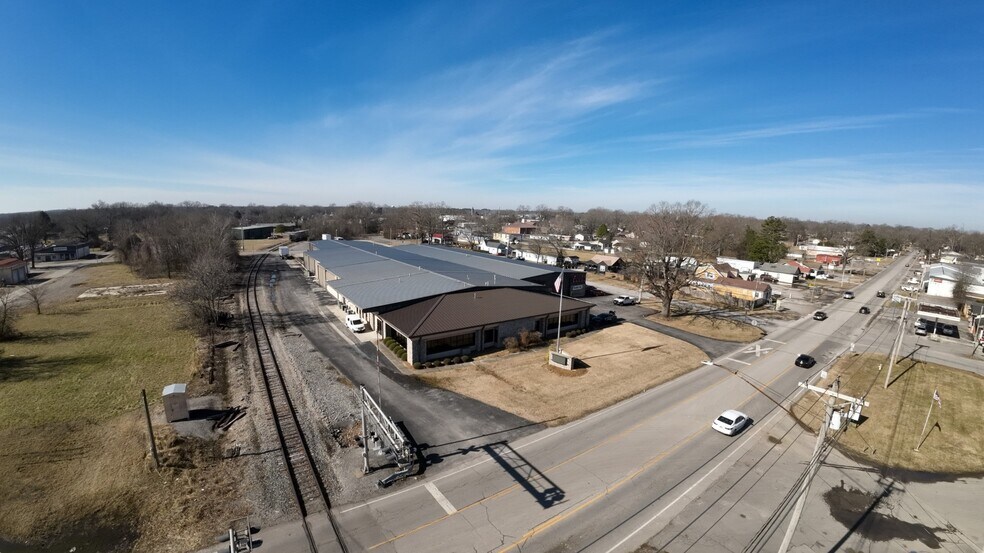400 S Anderson St, Tullahoma, TN à louer - Photo principale – Image 1 sur 1
