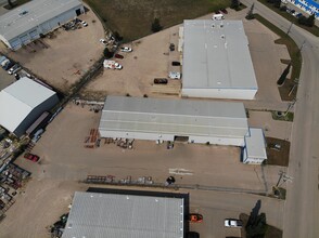 7932 Edgar Industrial Way, Red Deer, AB - VUE AÉRIENNE  vue de carte
