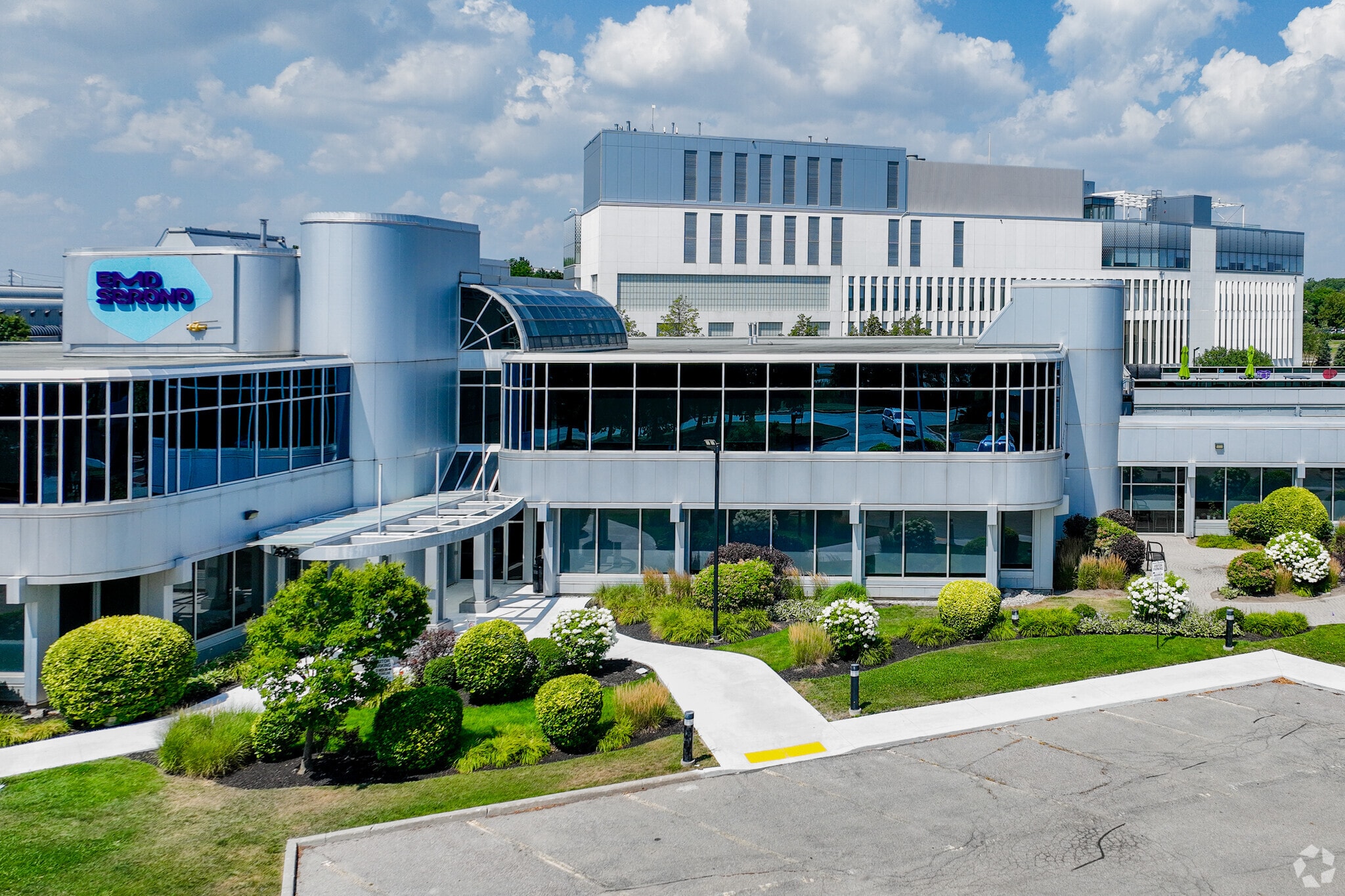 2695 N Sheridan Way, Mississauga, ON à louer Photo principale– Image 1 sur 4