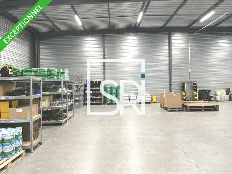 Industriel/Logistique dans Lezoux à vendre Photo intérieure– Image 1 sur 13