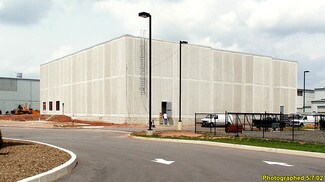 Plus de détails pour 24 Van Dyke Ave, New Brunswick, NJ - Industriel/Logistique à louer