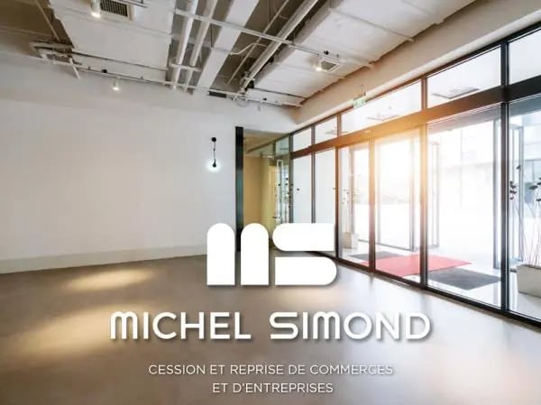 Local commercial dans Sainte-Marie-la-Mer à louer Photo intérieure– Image 1 sur 2