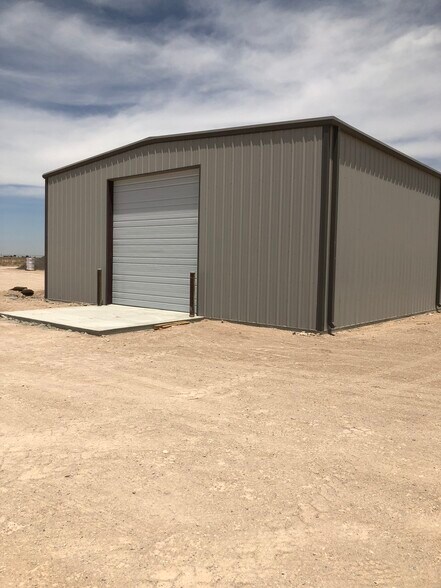463 Blackbird Dr, Pecos, TX à vendre - Photo de l’immeuble – Image 2 sur 13