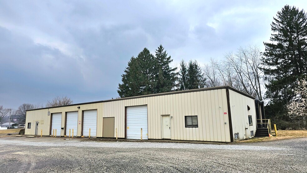 61000 Leyshon Dr, Byesville, OH à vendre - Photo de l’immeuble – Image 2 sur 14