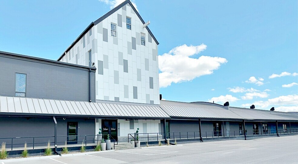 7401 Main St, Omaha, NE à louer - Photo de l’immeuble – Image 2 sur 7