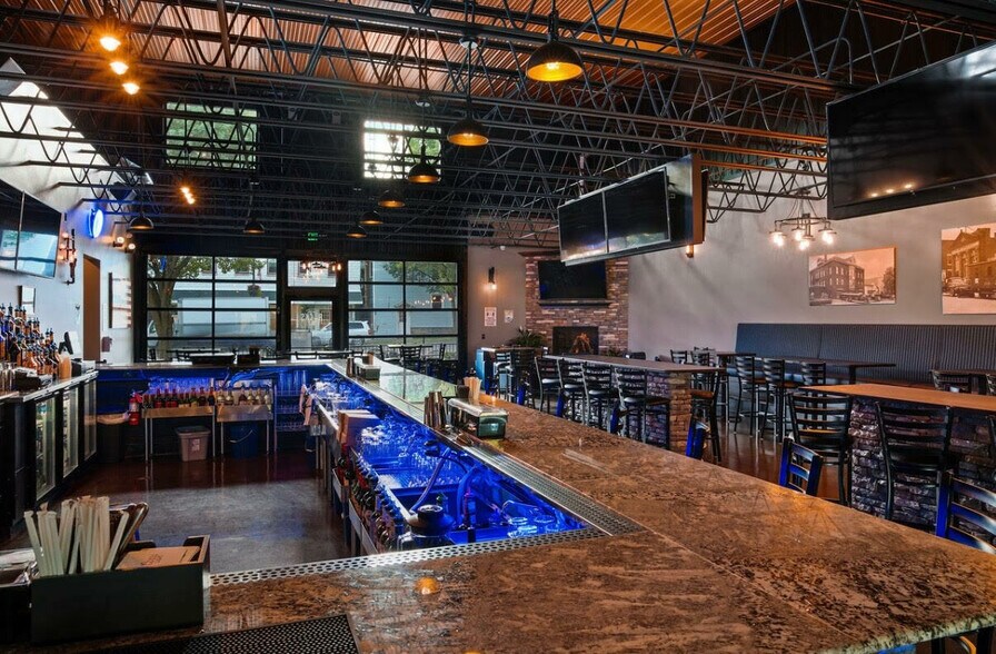 64 W Main St, Fredonia, NY à vendre - Photo de l’immeuble – Image 2 sur 12