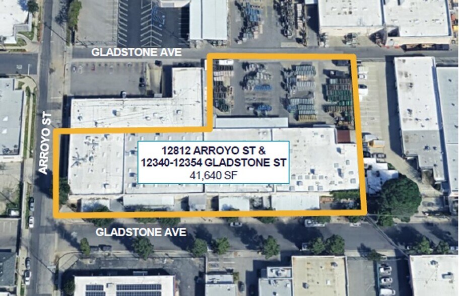 12812 Arroyo Ave, Sylmar, CA à louer - Photo de l’immeuble – Image 2 sur 3