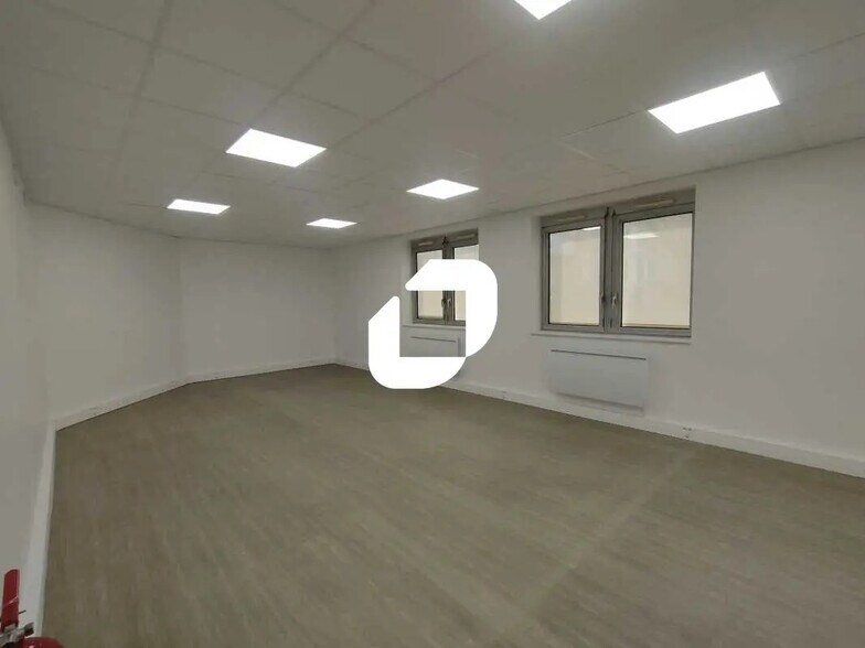 7 Rue Jean Mermoz, Versailles à louer - Photo intérieure – Image 2 sur 10