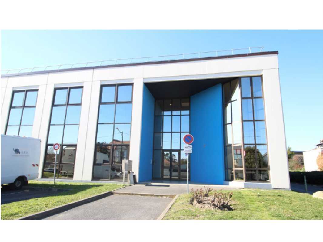 178 Avenue Du Maréchal De Lattre De Tassigny, Fontenay-sous-Bois à louer Photo de l’immeuble– Image 1 sur 12