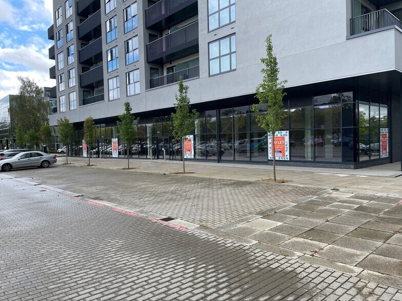 63 North Seventh St, Milton Keynes à louer - Photo de l’immeuble – Image 3 sur 4