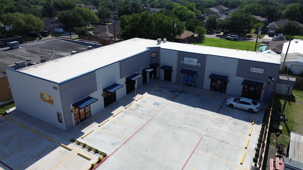 1801 N Raul Longoria Rd, San Juan, TX à louer - Photo de l’immeuble – Image 2 sur 6