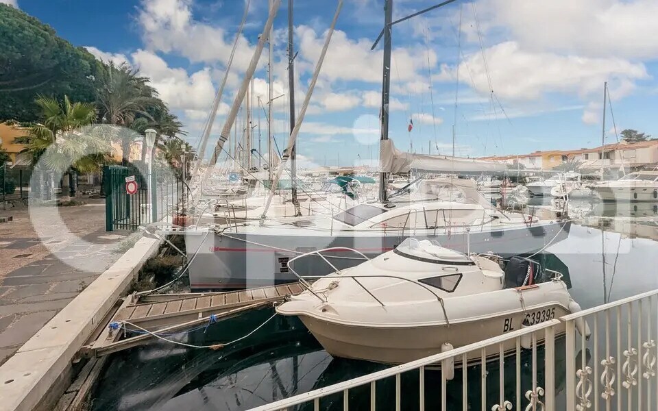 Local commercial dans Agde à vendre Photo de l’immeuble– Image 1 sur 6