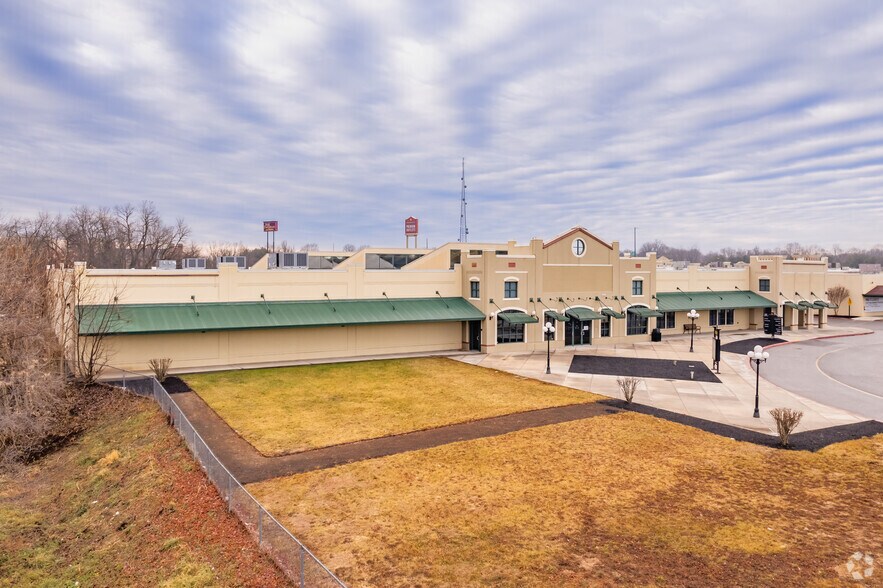 495 Prime Outlets Blvd, Hagerstown, MD à louer - Photo principale – Image 3 sur 10