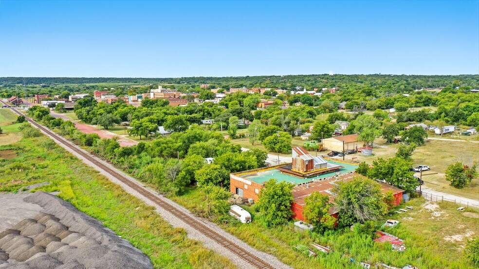 438 Melvin St, Ranger, TX à vendre - Photo de l’immeuble – Image 2 sur 45