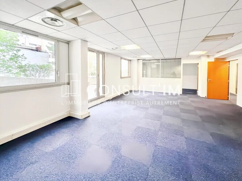 Bureau dans Boulogne-Billancourt à louer - Photo de l’immeuble – Image 2 sur 9
