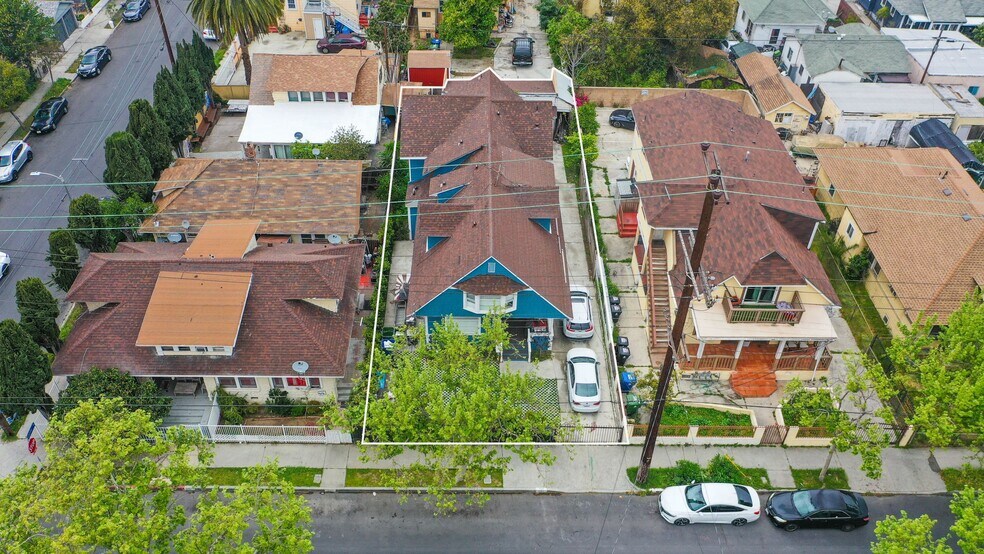 1383 W 23rd St, Los Angeles, CA à vendre - Photo principale – Image 1 sur 13