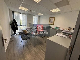 Plus de détails pour Bureau à vendre
