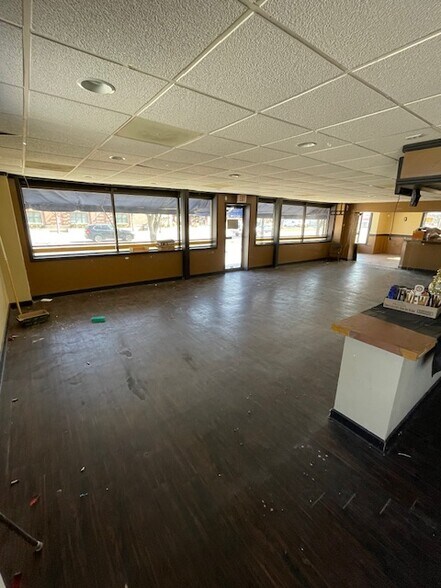 1801 Massachusetts St, Lawrence, KS à louer - Photo intérieure – Image 3 sur 12